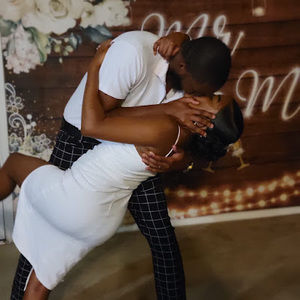 Meet your Posher, Dana